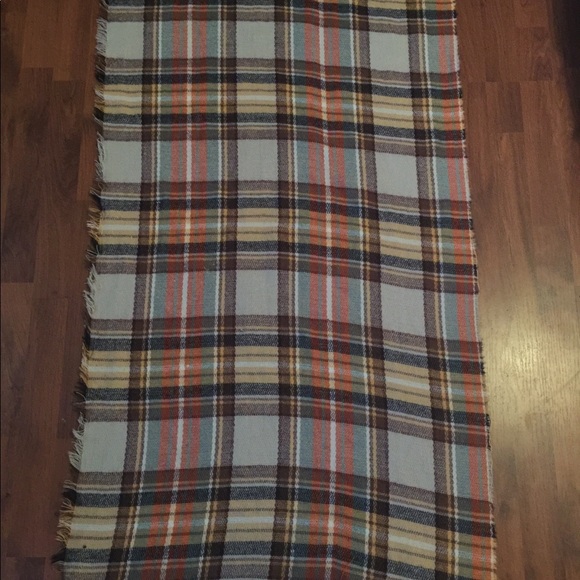 Scarf - Picture 5 of 5